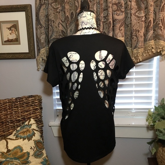 FAVOLOOK simple black angle wings short sleeve top - Picture 4 of 6